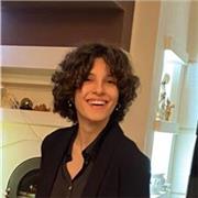 Laureanda in Grafica Editoriale